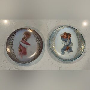 2- Irene Spencer Hug Me 1978 Vintage Signed Collector Plates
